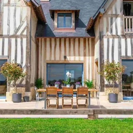 Superbe Avec Piscine Interieure Chauffee Lägenhet *