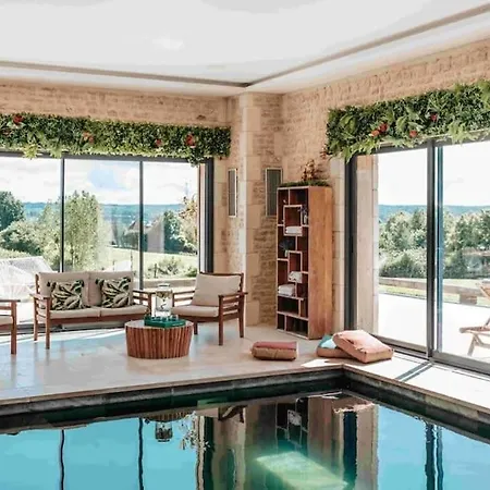 Apartmán Superbe Avec Piscine Interieure Chauffee *